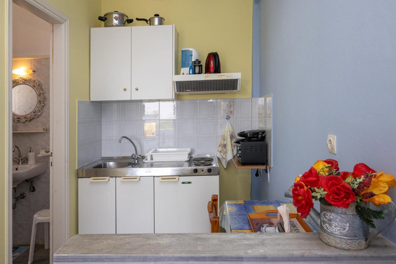 Irini Studios In Tinos Agios Ioannis  Exterior photo