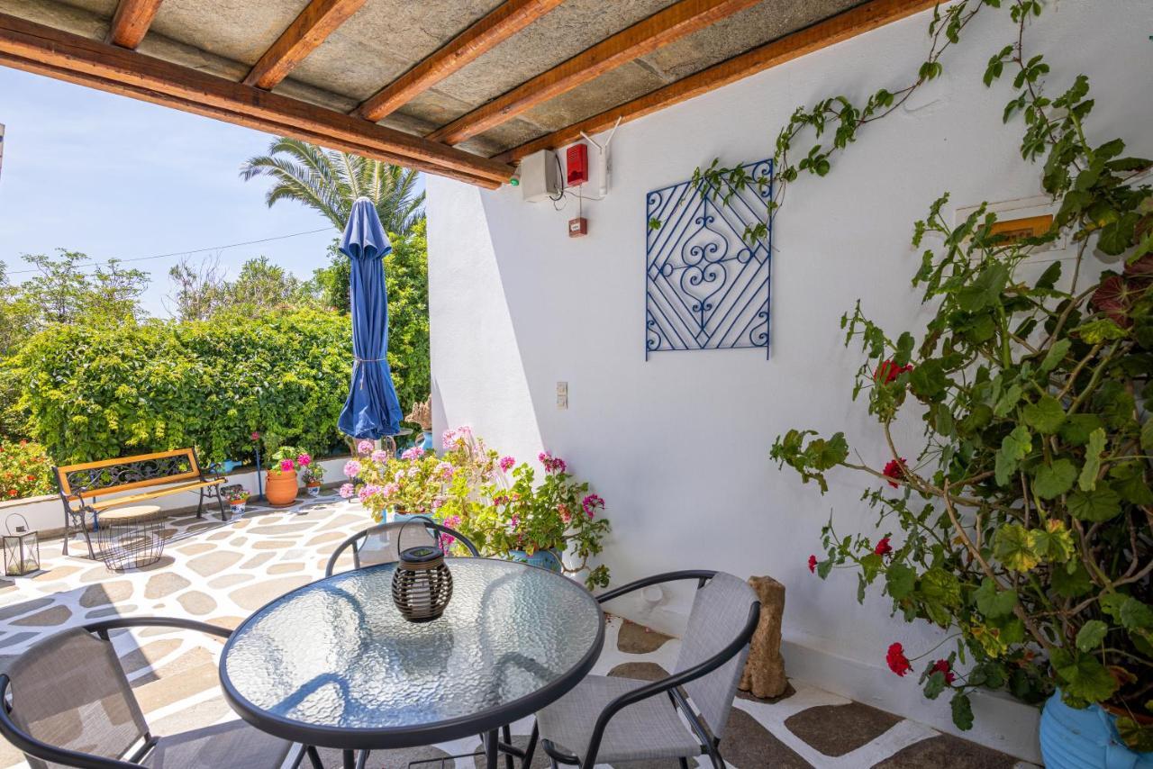 Irini Studios In Tinos Agios Ioannis  Exterior photo